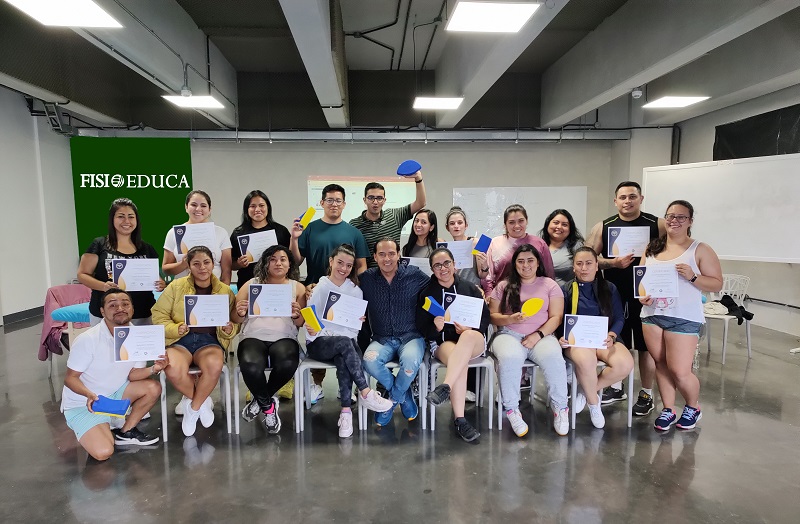 imagen muestra alumnos en el curso de artick pro